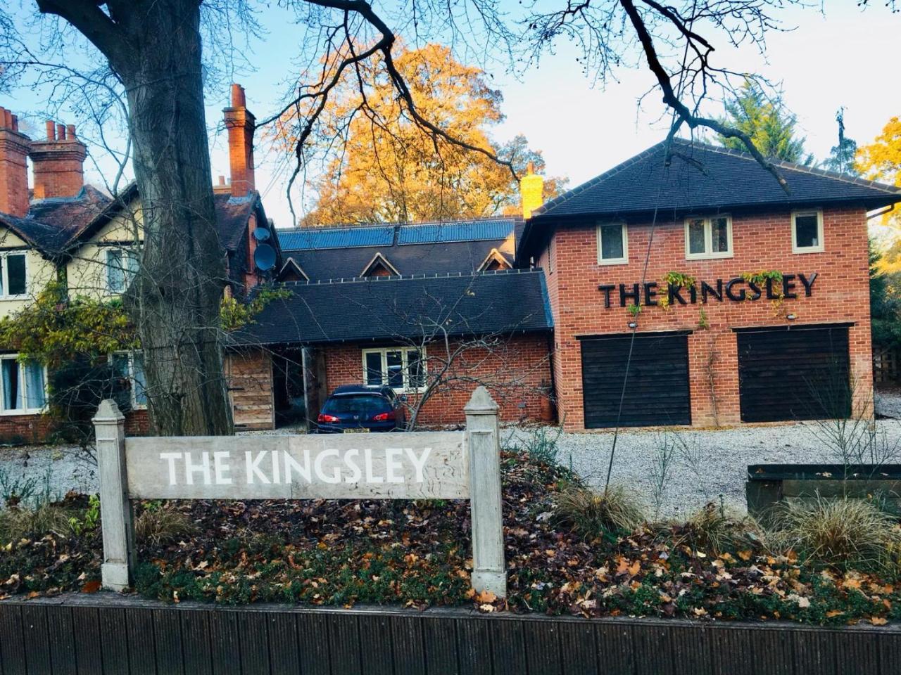 The Kingsley At Eversley Экстерьер фото